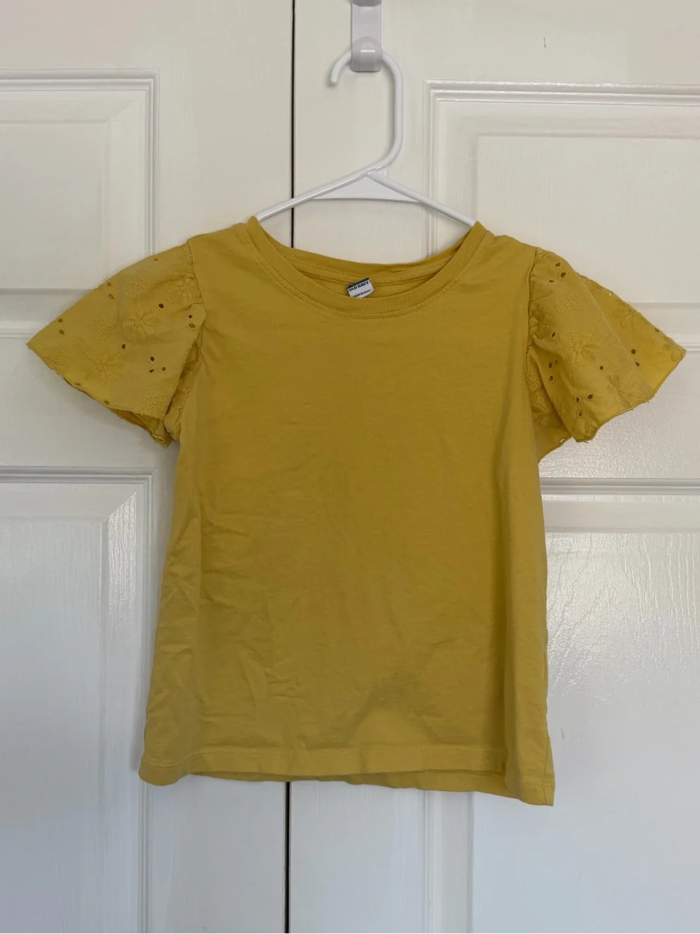 Old Navy Yellow Eyelet Flutter Sleeve Tee